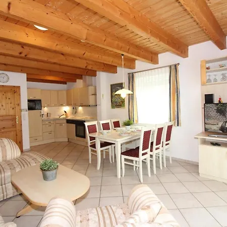 Seepark Burhave 11 *